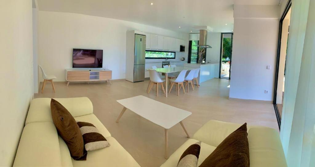 Villa Sonia Cala'N Blanes  Bagian luar foto