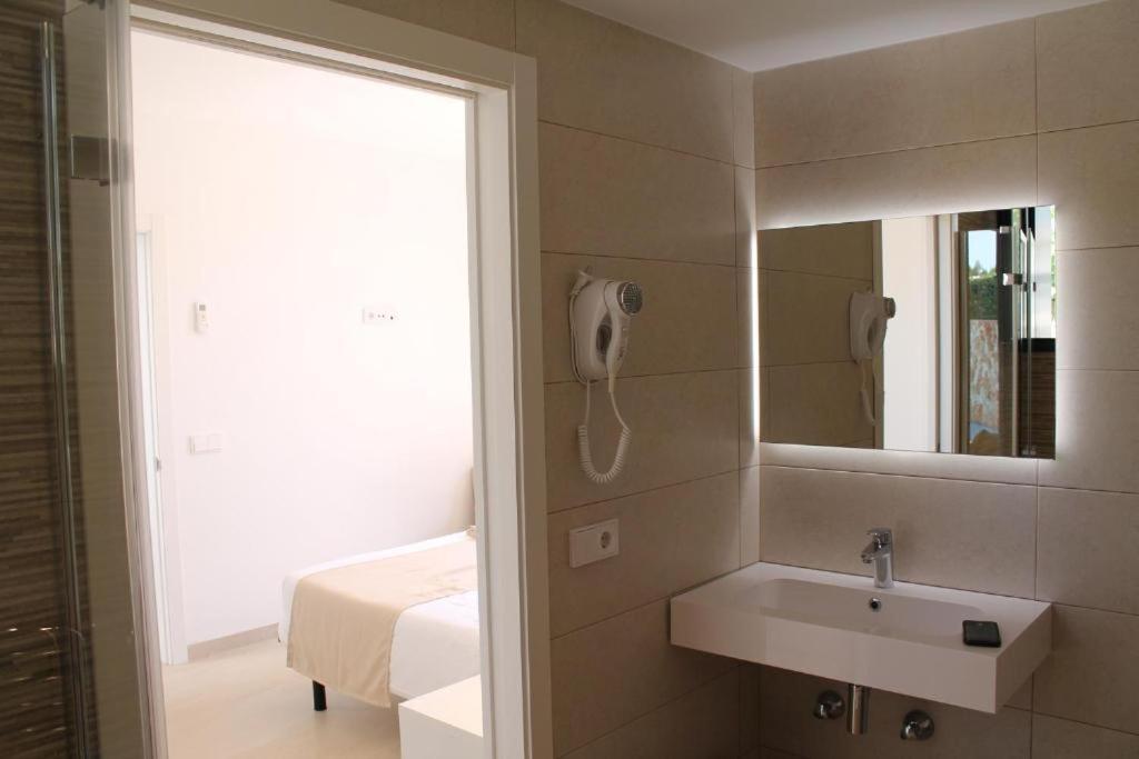 Villa Sonia Cala'N Blanes  Bagian luar foto